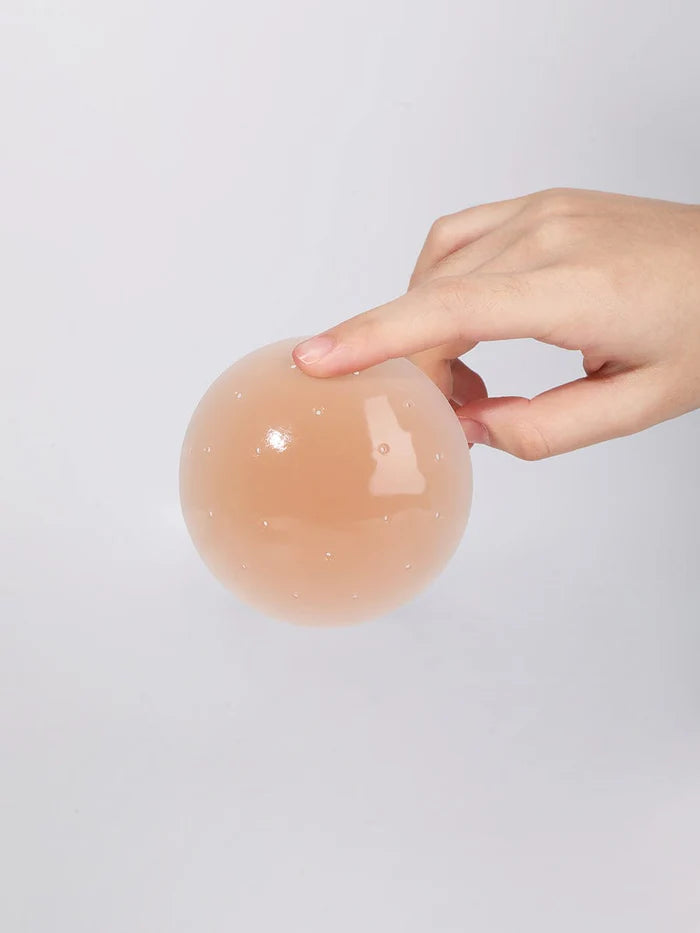 Wholesale No-Show Adhesive Reusable Nipple Covers for Strapless Dress